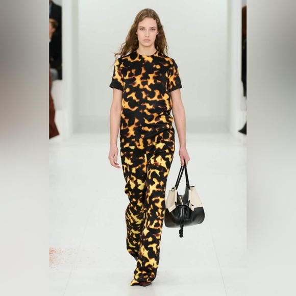 S2. NWT LOEWE BOOTLEG SILK TROUSERS IN TORTOISESHELL